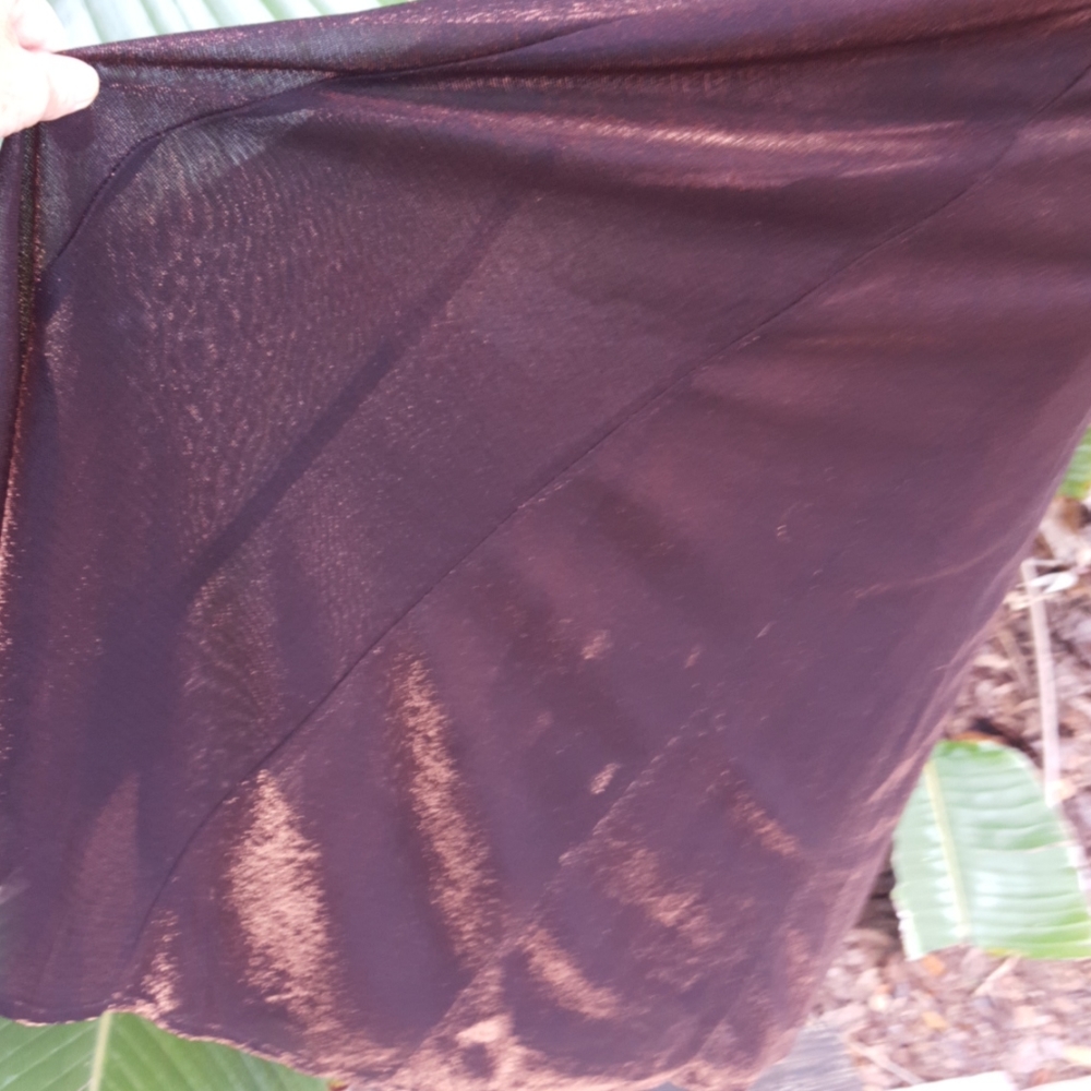 Metallic  copper backless formal - Picture 4 of 9